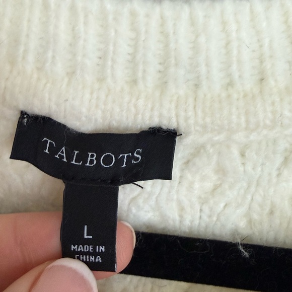 TALBOTS Women’s Elegant CREAM Cable Knit Sweater Vest Feminine Modern Size Large - Picture 4 of 9